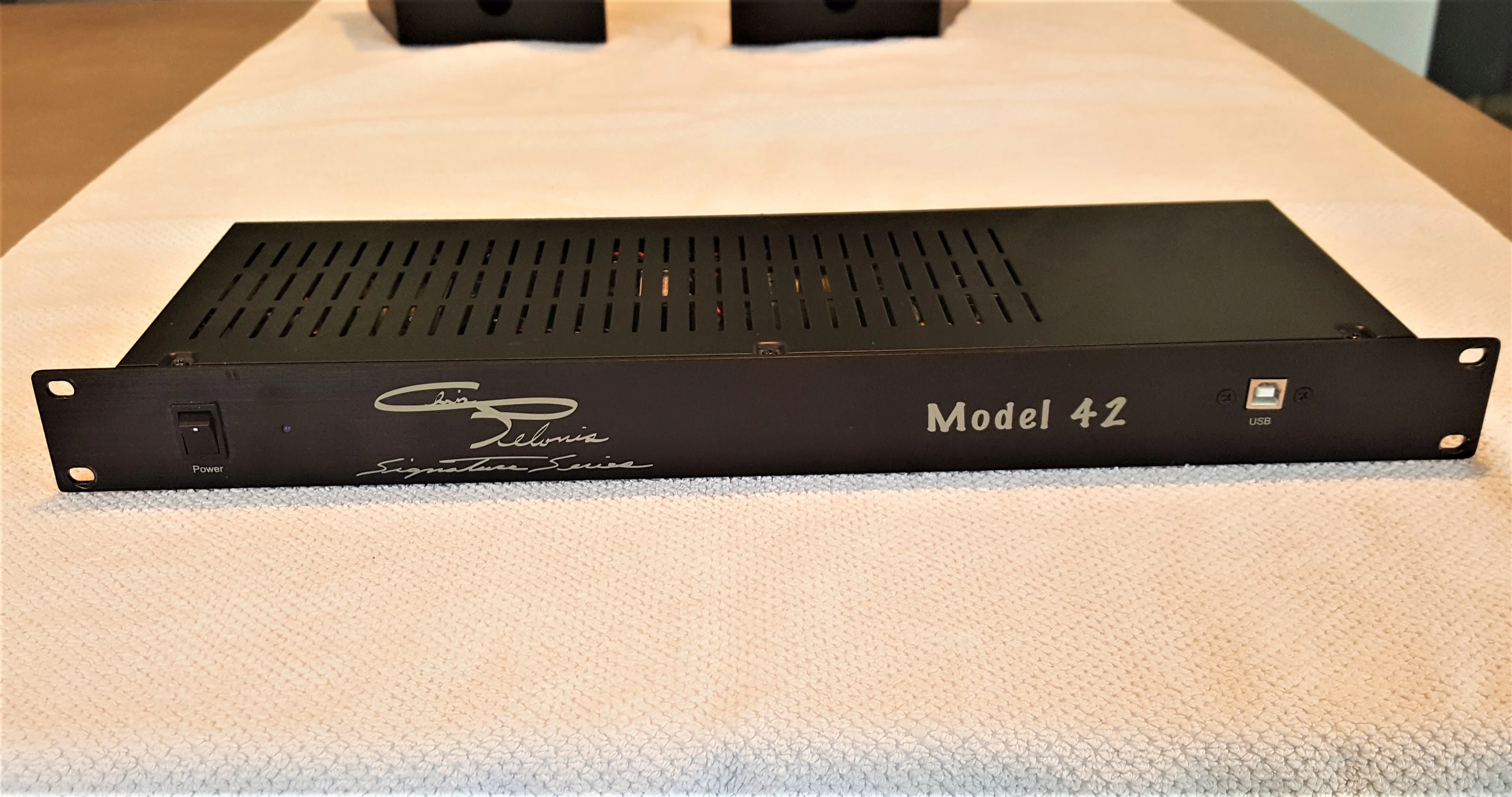 4. Amp front.webp