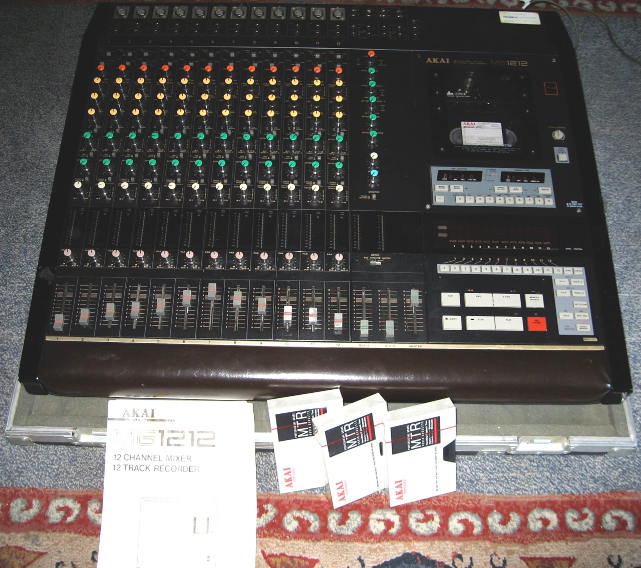 Akai 1212.webp