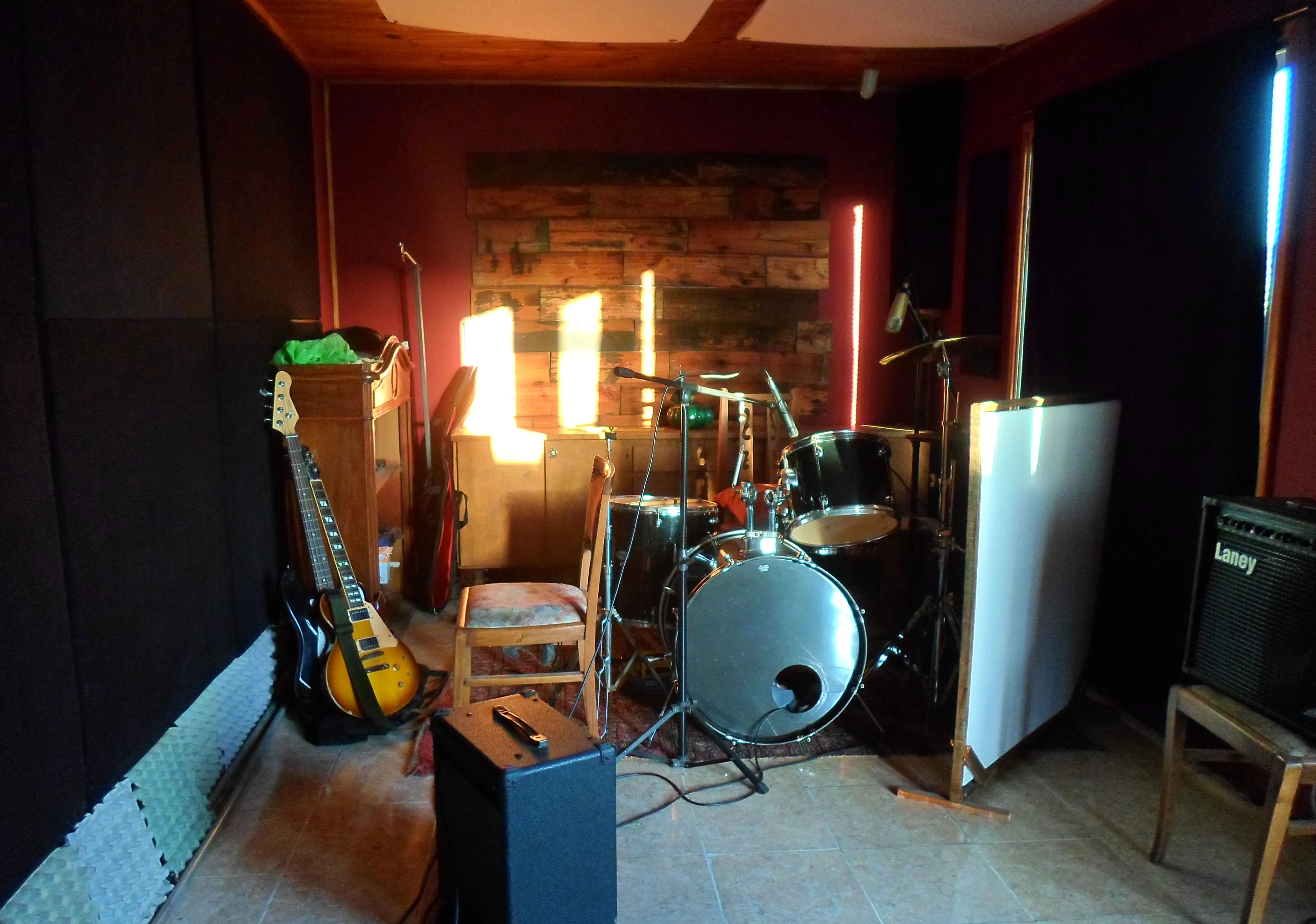 drum setup.webp