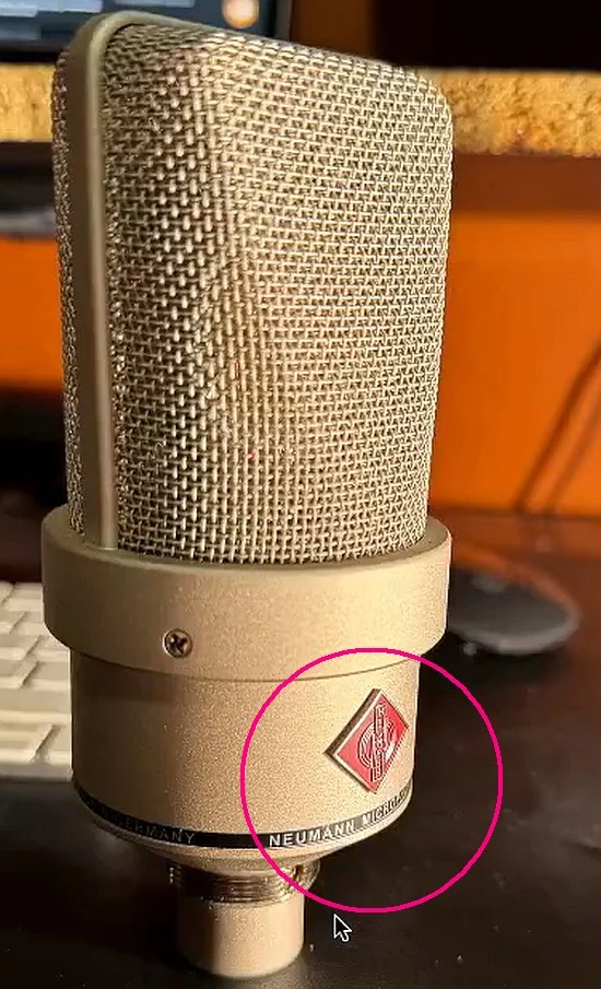 fake 103.webp