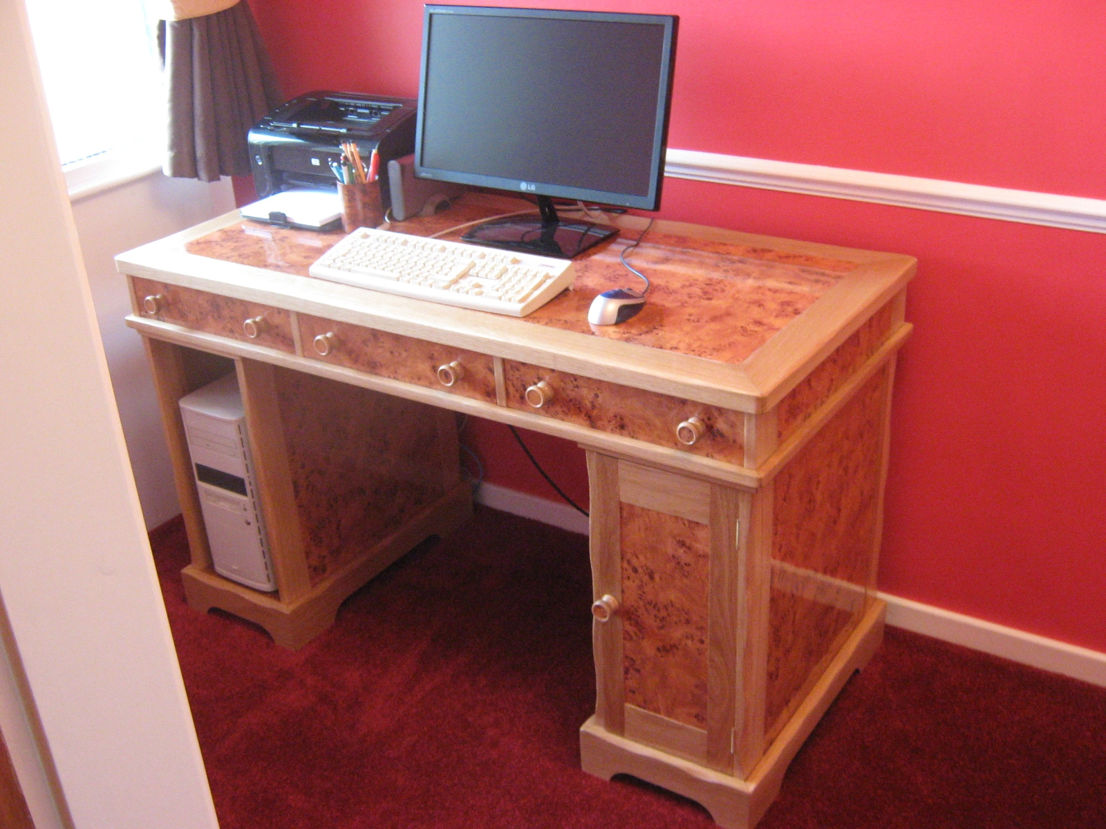 Finished desk..webp
