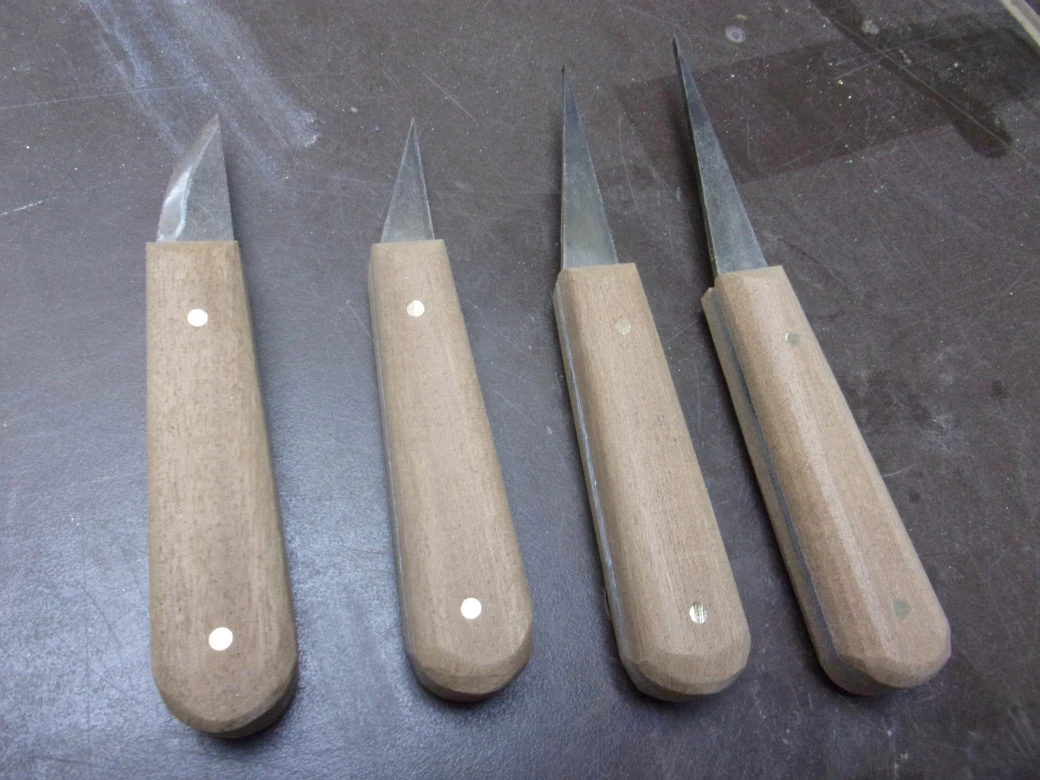 Knives_0003.webp