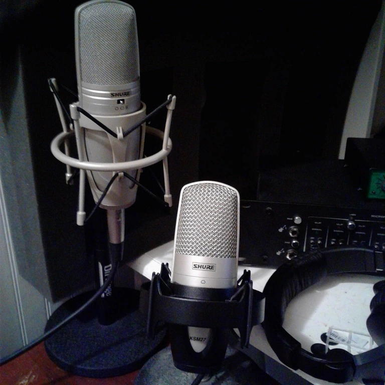 KSM44 or a KSM27 | HomeRecording.com KSM44 or a KSM27 | HomeRecording.com
