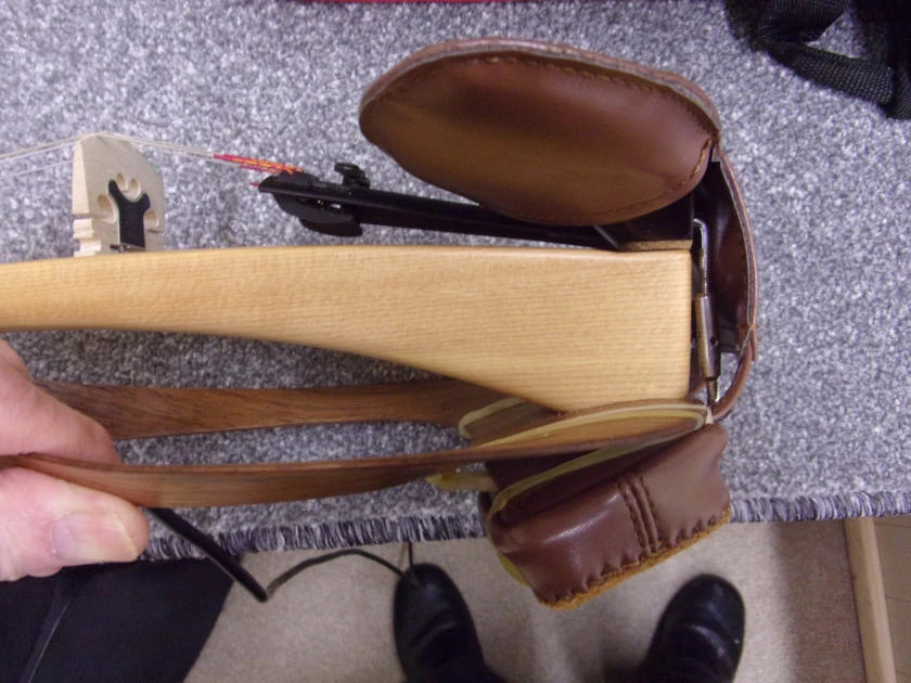 Leather chinrest_0004.webp