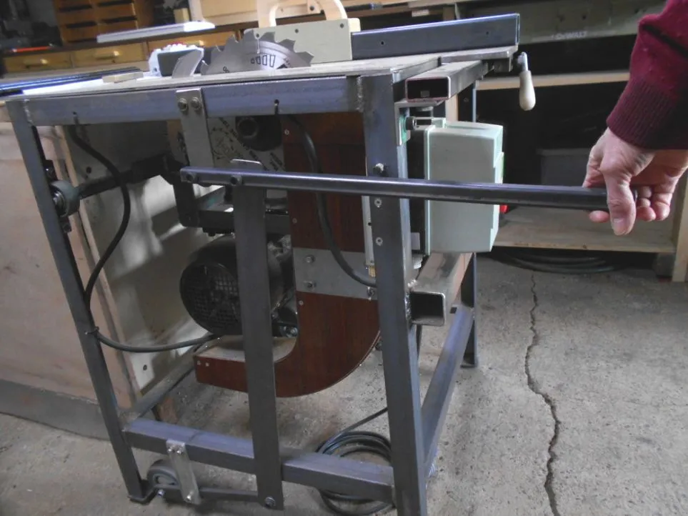 Sawbench_0007.webp