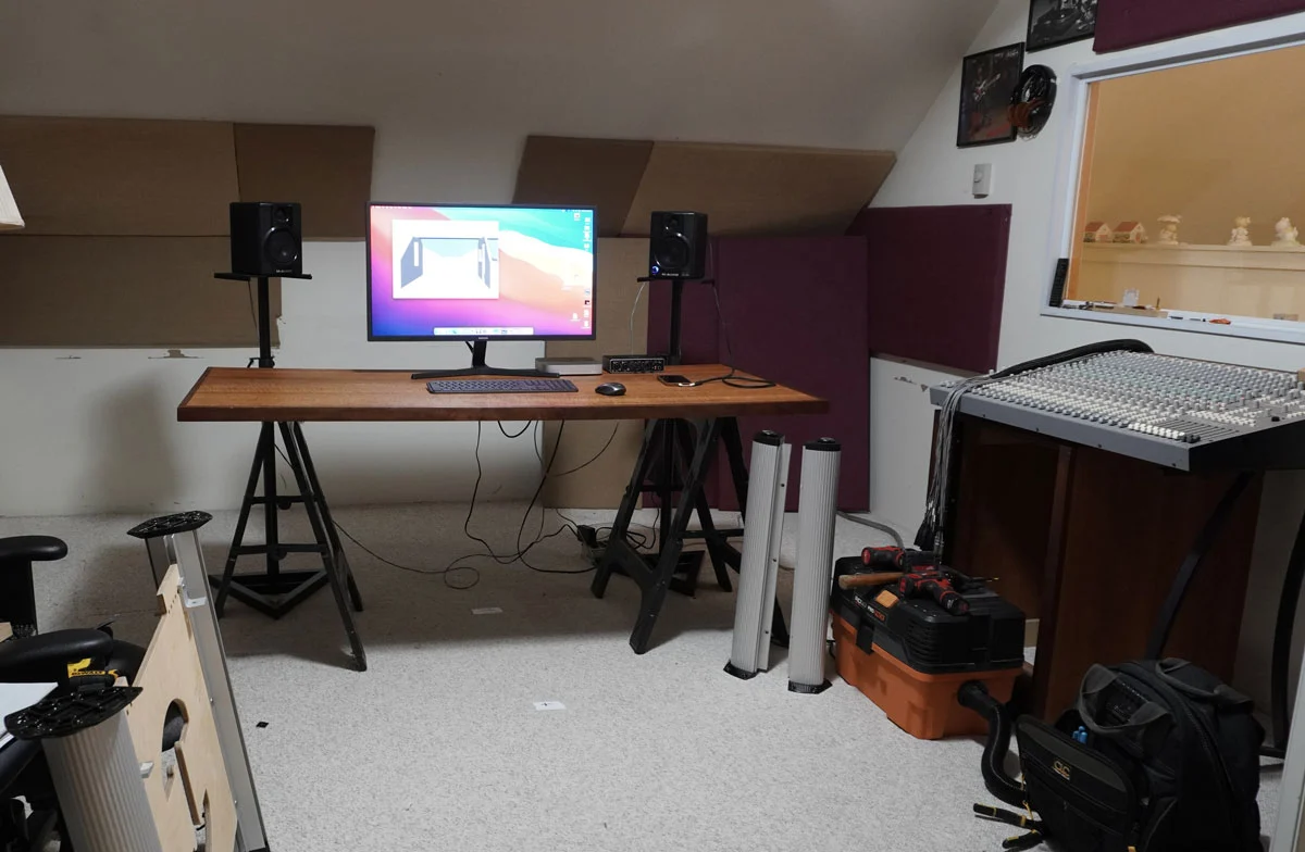 Studio_05.webp