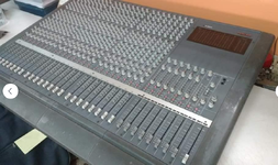Tascam m2600.png