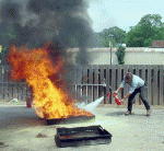 How+to+use+fire+extinguishers.gif