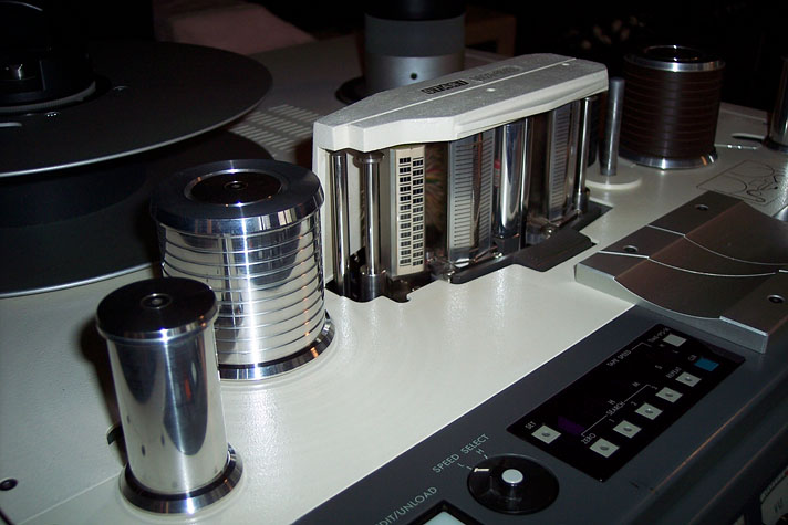 MX80_03.jpg