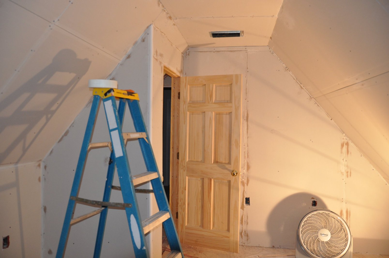 studio32.jpg