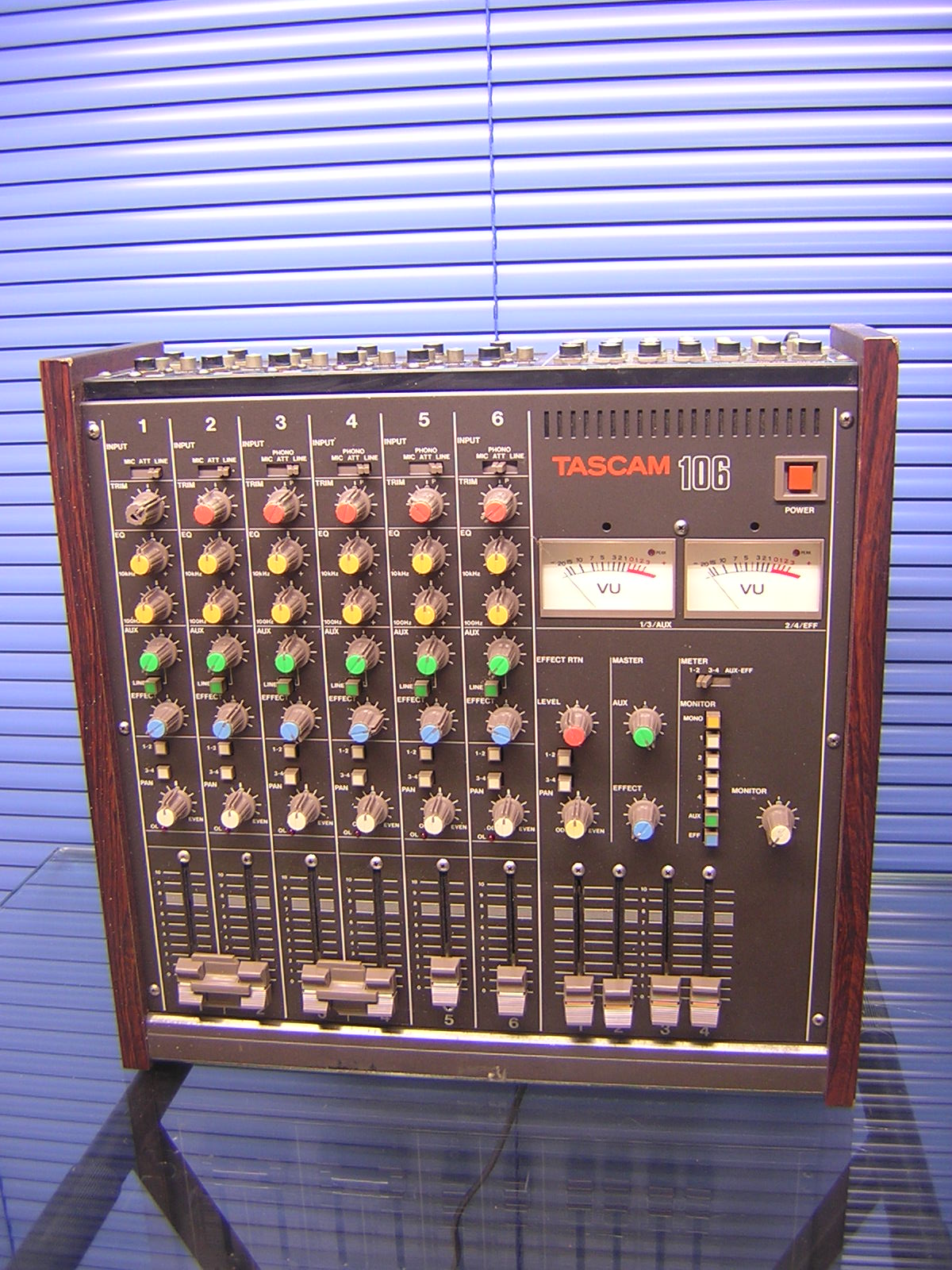 tascam106.JPG
