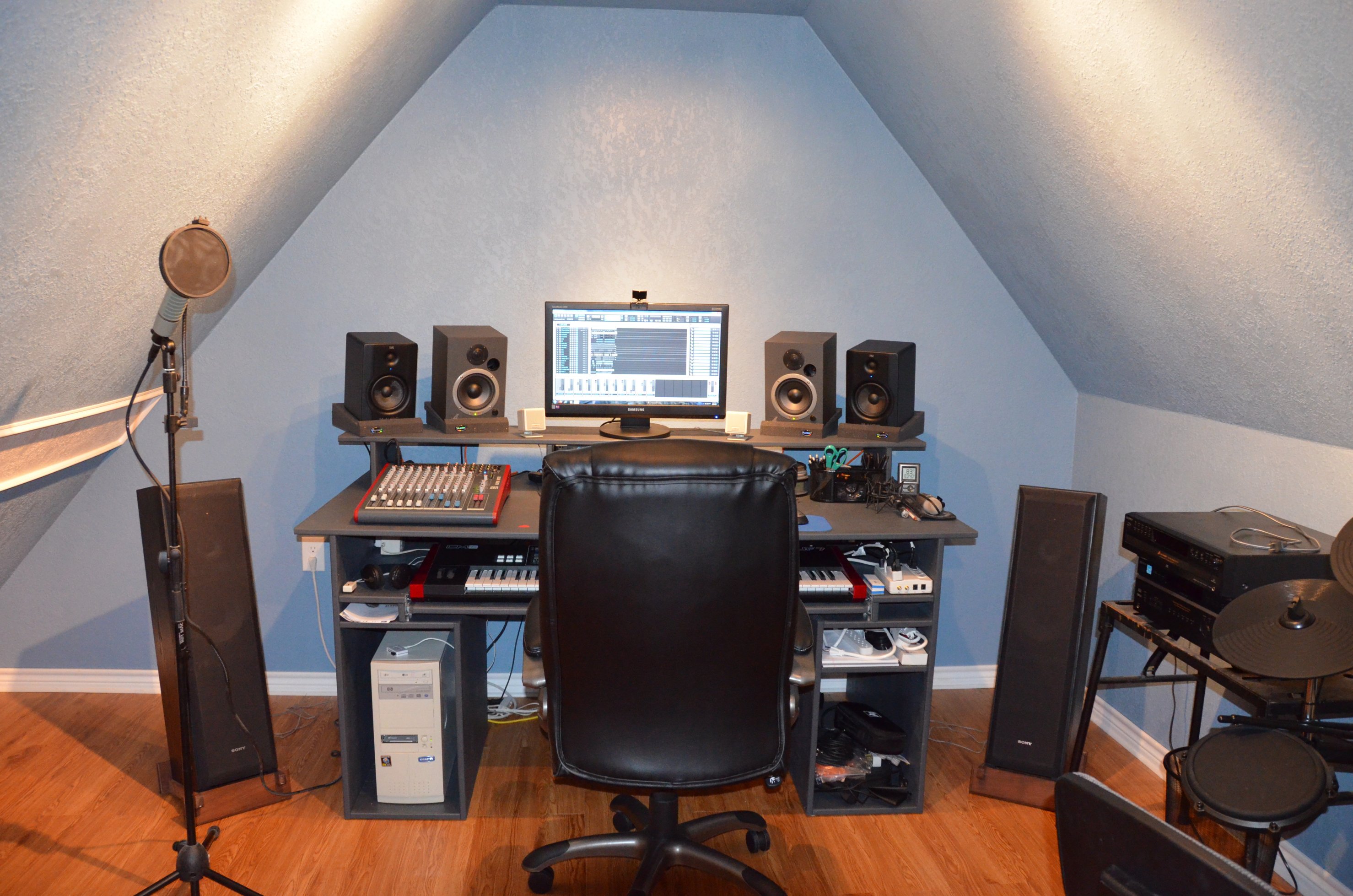 StudioFinal2.jpg