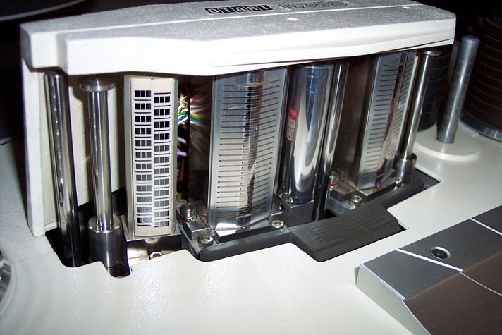 MX80_05.jpg