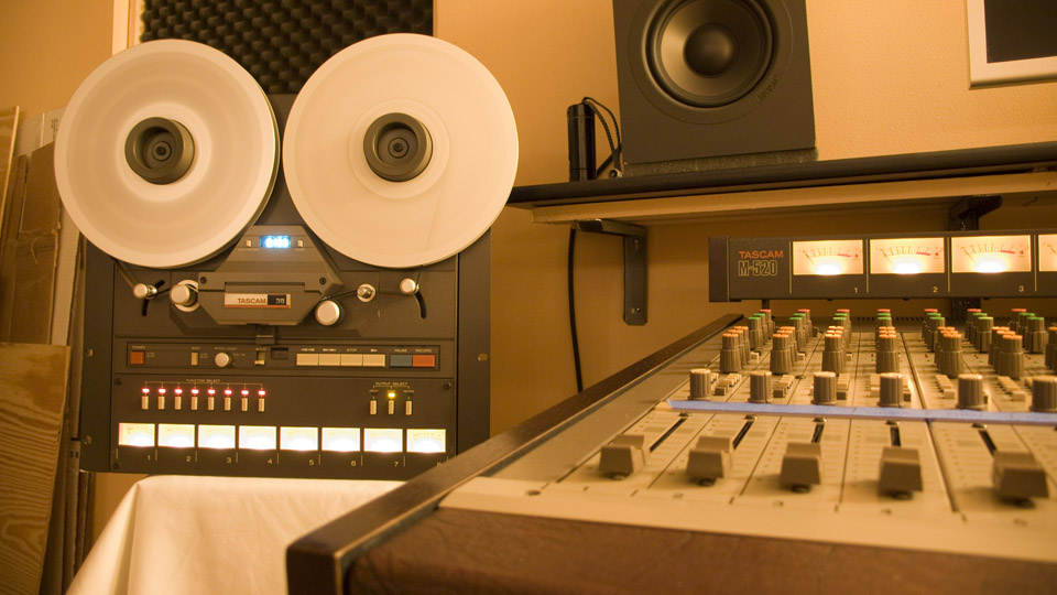 Tascam38_M520_2.jpg