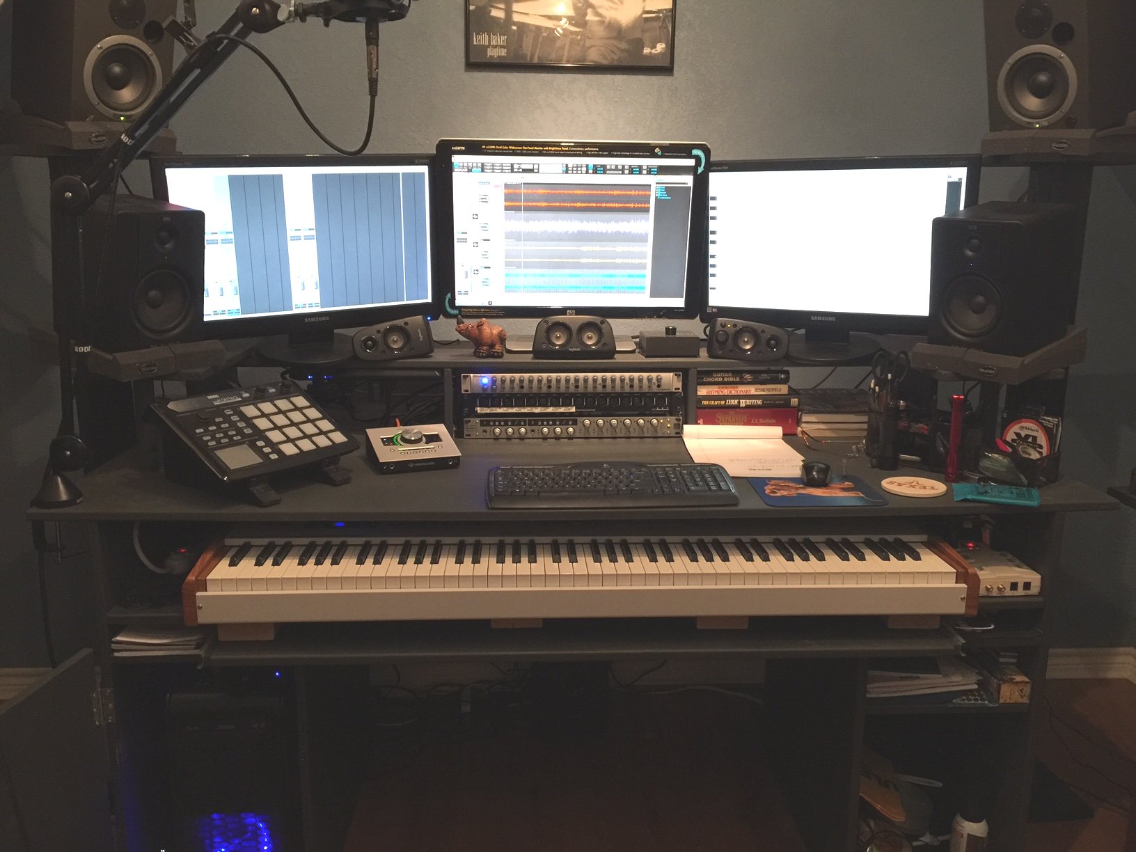 studio2.jpg